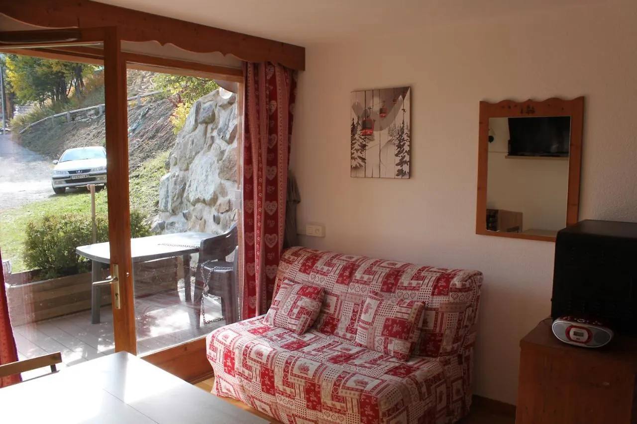 Appartement Puy Saint Vincent 1800 - 6 Personnes 布伊·圣文森特 0*,  法国