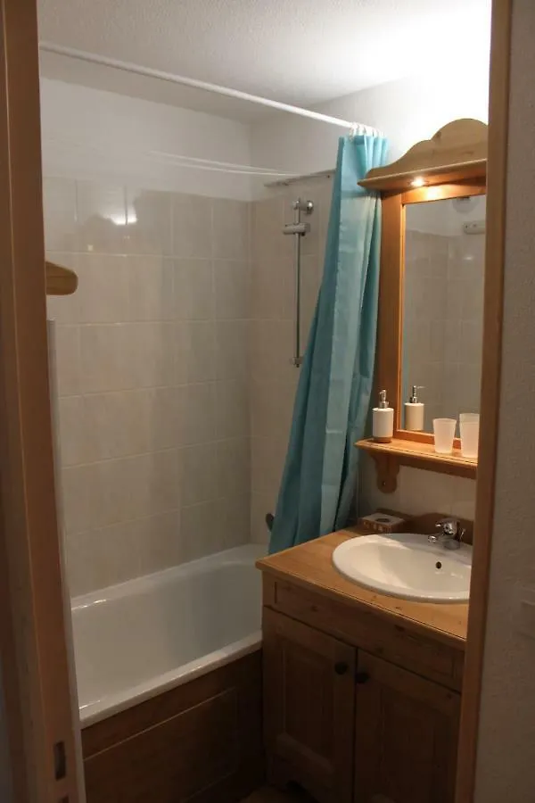 Appartement Puy Saint Vincent 1800 - 6 Personnes Puy-Saint-Vincent 0*,  France